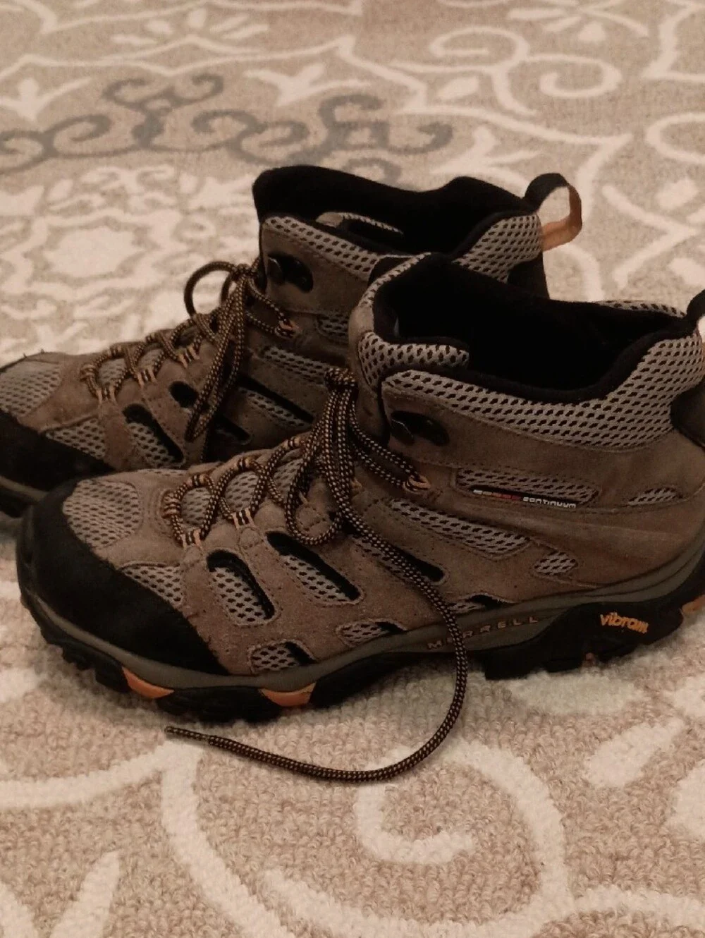 Merrell Continuum Vibram Sole Hiking Boots